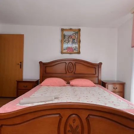 Apartment Adrijano 2179