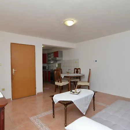 Apartment Adrijano 2179