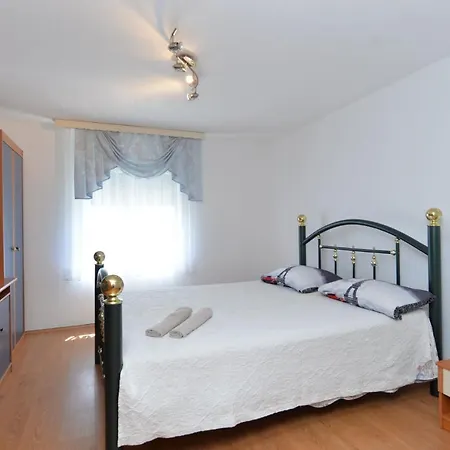 דירה Apartment Adrijano 2179 *